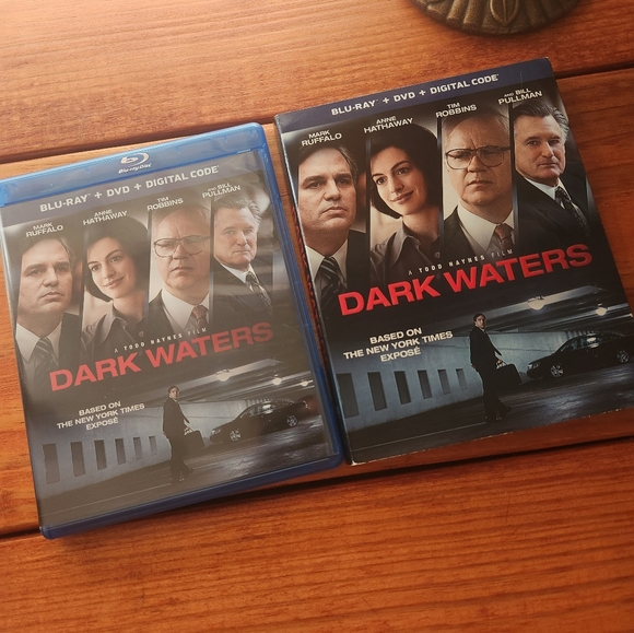 Dark Waters DVD - Picture 3 of 4